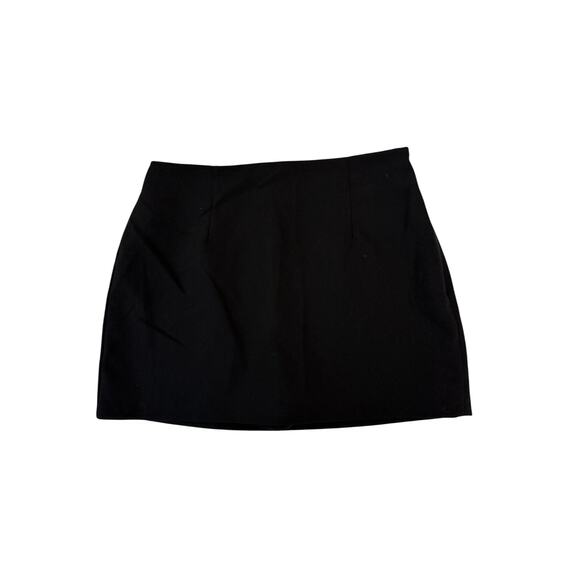 Abercrombie and fitch black scarlett mini skort high rise - size medium - Picture 2 of 6